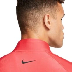 Nike Golf Layer Dri-FIT ADV Tour, Coral -J.Lindeberg Verkäufe nike golf layer dri fit adv tour coral pink 5060476 47aZg3jh92H4ac 1280x1280
